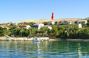  Stor, hyggelig ferielejlighed med skøn udsigt fra terrassen. Nabo til CKP156 og sammen er de velegnet til en større gruppe. ...