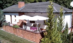  Dejligt og moderne udstyret feriehus i villakvarter. Ikke-rygerhus. Barnestol og -seng på forespørgsel. ...