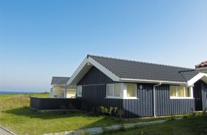  Schönhagens gæster er særligt glade for den godt 1000 meter lange strand, som grænser op til stranden i Kappeln. På stranden overvåges gæsternes sikkerhed af livreddere. Mod syd afgrænses str ...