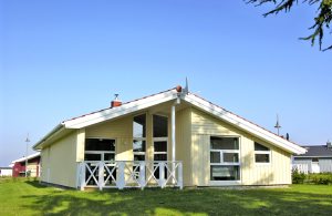Schönhagens gæster er særligt glade for den godt 1000 meter lange strand, som grænser op til stranden i Kappeln. På stranden overvåges gæsternes sikkerhed af livreddere. Mod syd afgrænses str ...