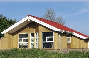 Schönhagens gæster er særligt glade for den godt 1000 meter lange strand, som grænser op til stranden i Kappeln. På stranden overvåges gæsternes sikkerhed af livreddere. Mod syd afgrænses str ...