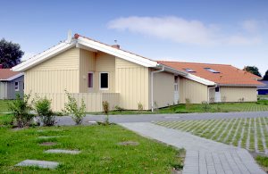  Schönhagens gæster er særligt glade for den godt 1000 meter lange strand, som grænser op til stranden i Kappeln. På stranden overvåges gæsternes sikkerhed af livreddere. Mod syd afgrænses str ...