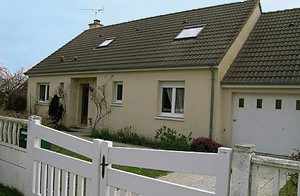 Denne moderne ejendom må bestemt siges at være meget komfortable. Der er stærk tidevand, og ved flod er Beach Resort opdelt i to dele, forbundet med en bro. ...