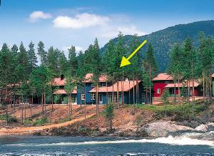  Hvis I vælger at holde ferie i Tovdalen, vil I opleve det bedste af Norges natur, hvad enten det er fjeldet eller fjorden, som lokker. Dette rummelige og luksuriøse feriehus er bygget i robust, nor ...