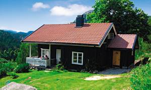  Gammel restaureret gård med romantisk interiør. Naturskønne omgivelser og god udsigt. Solrig terrasse. ...