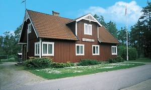  Lejlighed 30 m fra å med mulighed for kanosejlads/fiskeri. 4 km til stort friluftsbad og bådudlejning. ...