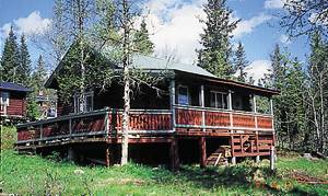 Hyggeligt hus med stor veranda og dejlig åben pejs. Tæt ved Højfjeldshotellet. Fjeldvandringer direkte fra døren. ...