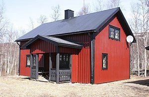  Meget velholdt hus med karakter af villa. Perfekt til både sommer- og vintergæsten. Der er sauna. Storslået fjeldnatur til fiskeri, vandrestier og scooterveje. ...