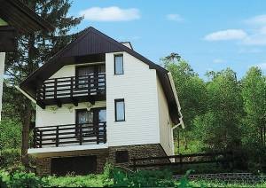 For foden af naturreservatet De Bøhmiske Skove, på en skråning i 680 meters højde, ligger dette feriehus på en åben naturgrund. Stedets uberørte natur er ideel til afslapning. Det dejlige feri ...