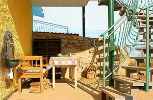  Ikke langt væk fra termiskbadet Besenova og spabadet Lucky ligger denne smukke og moderne lejlighed i stueetagen. TST440 er placeret på 1. sal. ...